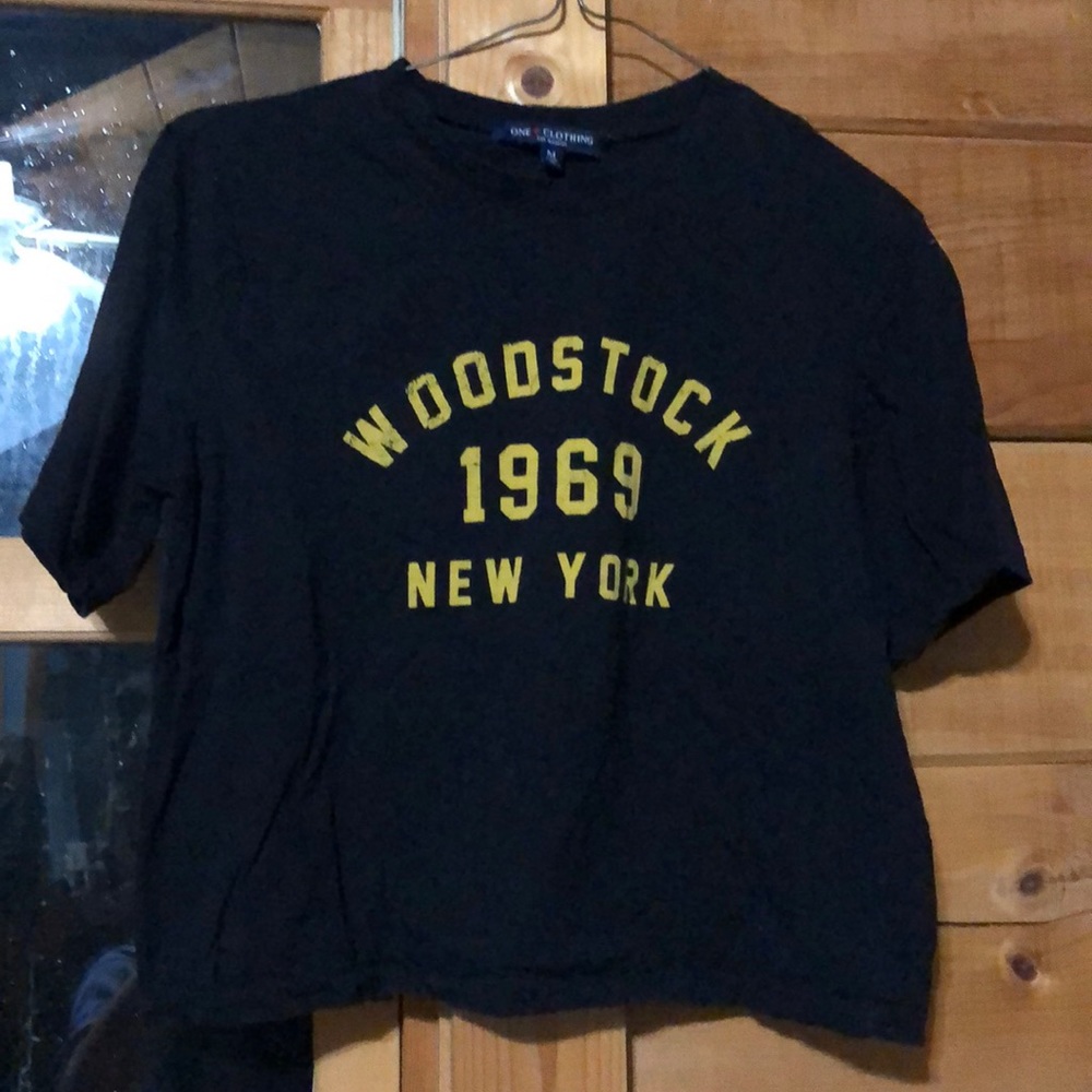 Brandy Melville Woodstock Cropped Tee